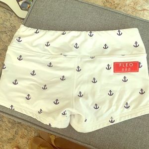 Fleo shorts